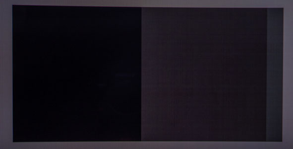 16-bit Test image on an 8-bit monitor, 3 distinct stripes. Skewed result due to improper decoding.